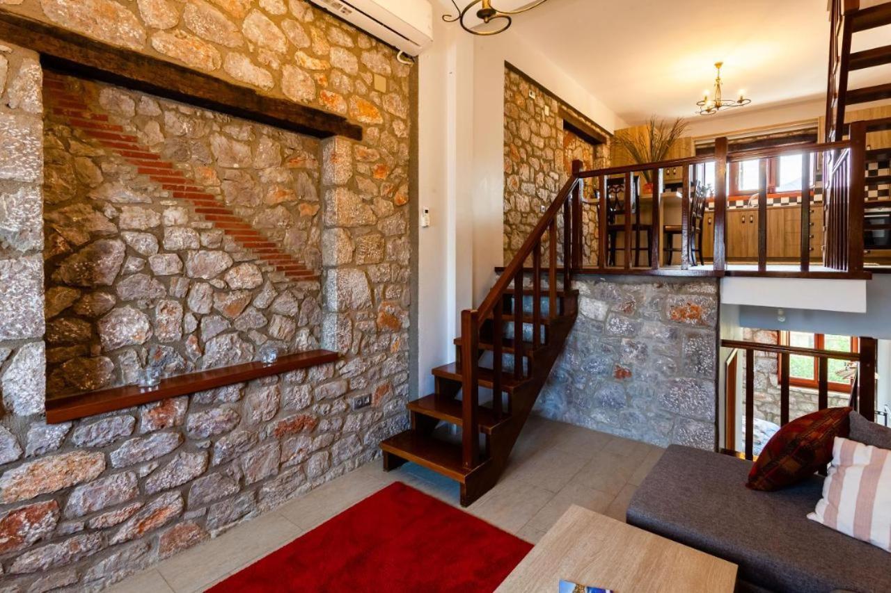Stone Villas Dukes Parálion Ástros Exterior photo